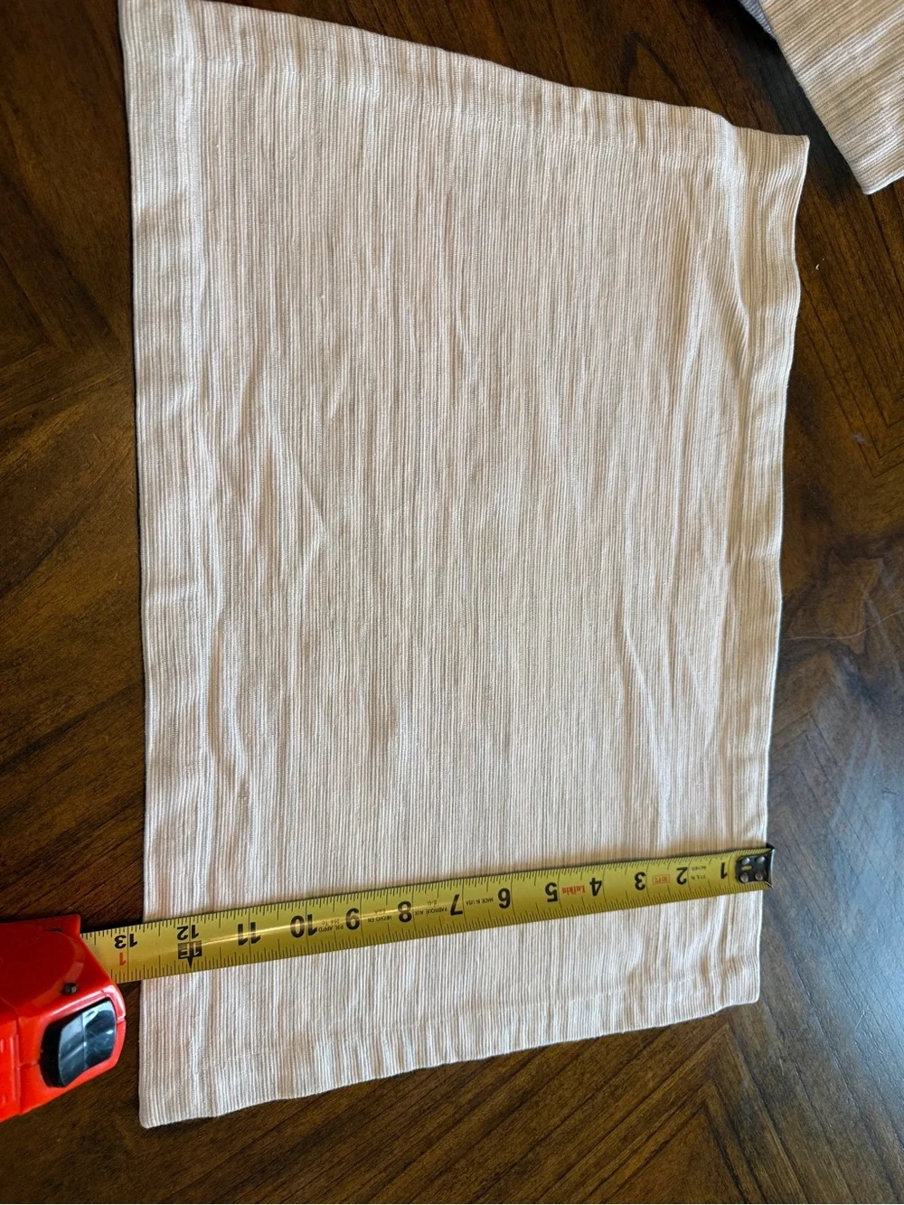 Crate & Barrel Set of 6 Grasscloth Light Beige Placemats